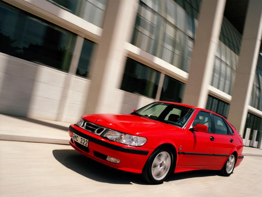  Saab 9-3 Aero 1999 года  (фото 18 из 43)